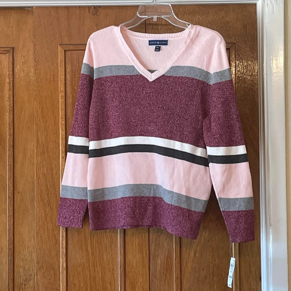 Karen Scott Women's 2x2 V-Neck Blush Combo Sweater. NWT